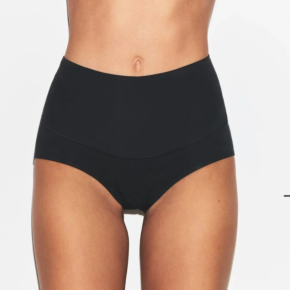 SKIMS Cotton Shapewear High-Waisted Brief‎ XL
